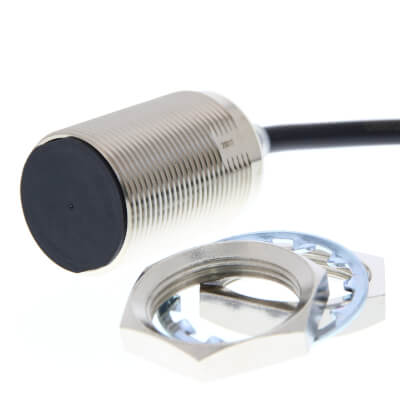 Omron E2E-X22C230 2M inductieve sensor