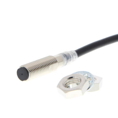 Omron E2E-X3D28-R 2M inductieve sensor