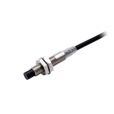 Omron E2E-X4MB1TL8 5M inductieve sensor