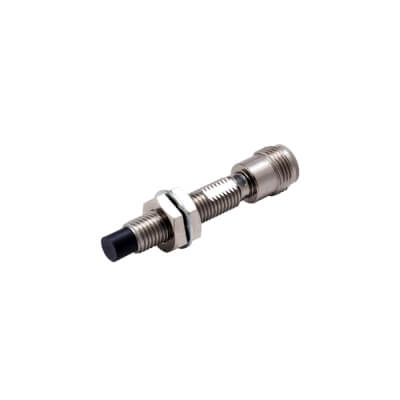 Omron E2E-X4MC2L8-M1 inductieve sensor