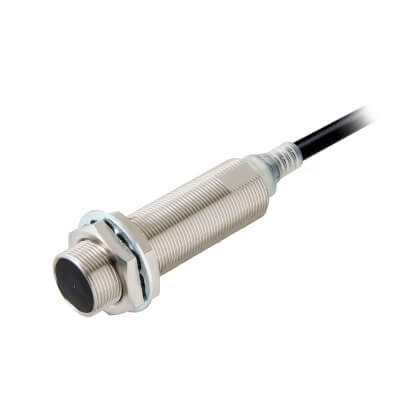 Omron E2E-X5B3DL18 2M inductieve sensor