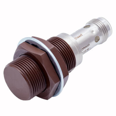 Omron E2EW-QX10B218-M1 inductieve sensor