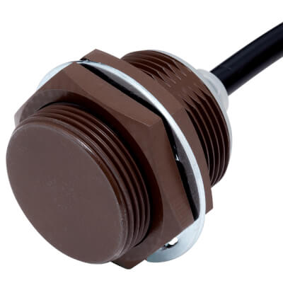 Omron E2EW-QX10B230 2M inductieve sensor