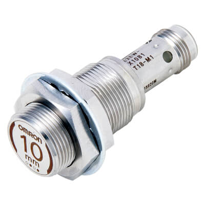 Omron E2EW-X10B3T18-M1 inductieve sensor