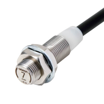 Omron E2EW-X7B3T12 2M inductieve sensor