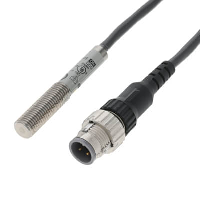 Omron E2FM-X1R5D1-M1TGJ 0.3M inductieve sensor