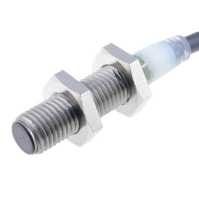 Omron E2A-S08KS02-WP-B1 2M inductieve sensor