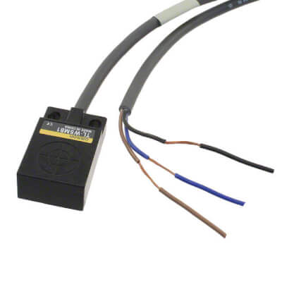 Omron TL-W5MB2 2M inductieve sensor
