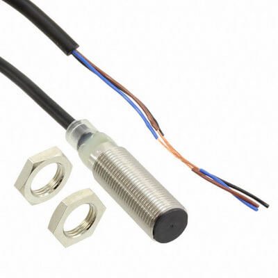 Omron E2B-M12KS04-WP-C2 2M inductieve sensor
