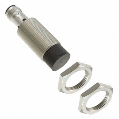 Omron E2B-M18KN10-M1-B1 inductieve sensor